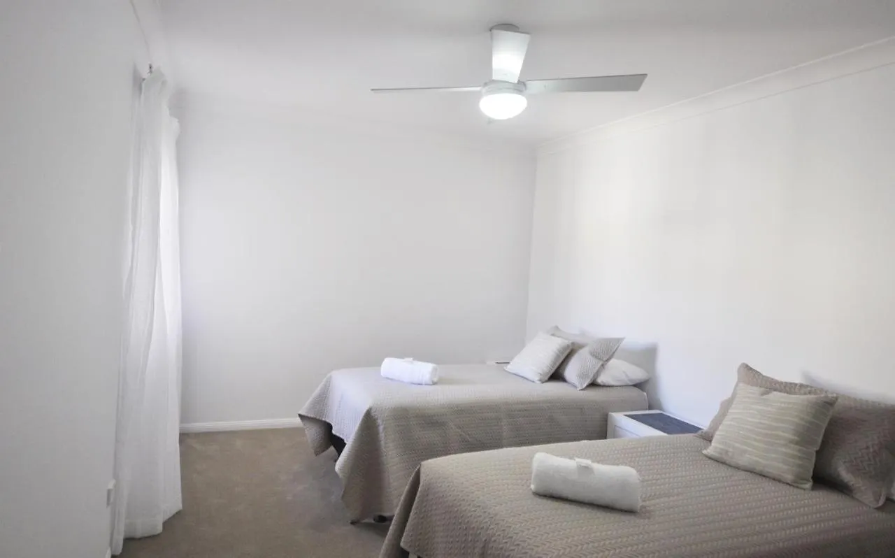 Bellissimo - 2 Bedroom Apartment In The Sylvan Beach Resort! Bellara