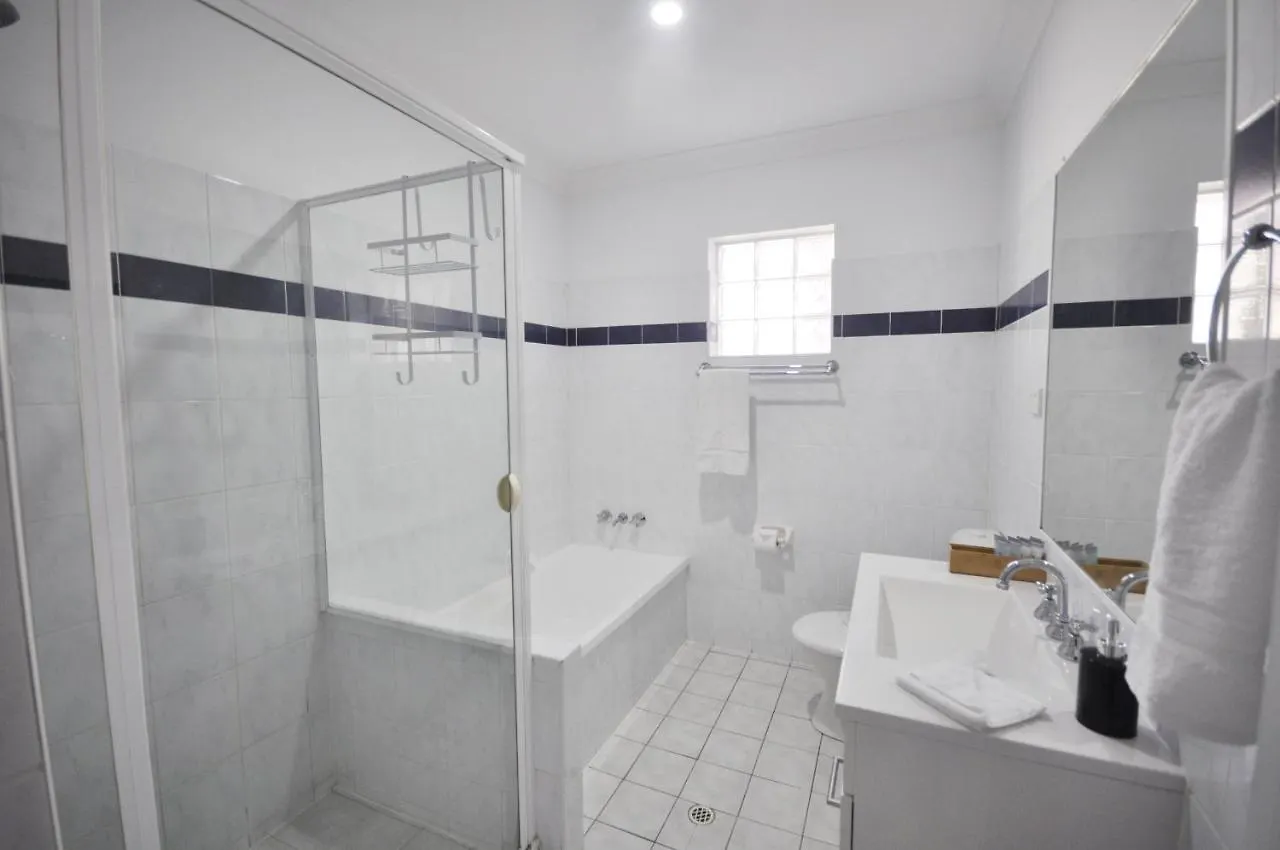 Bellissimo - 2 Bedroom Apartment In The Sylvan Beach Resort! Bellara